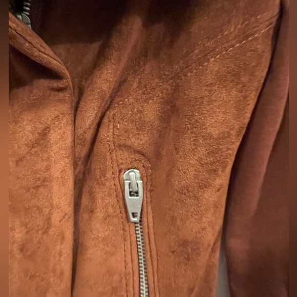 SL8 Elegant Women's suede Jacket - Picture 5 of 9